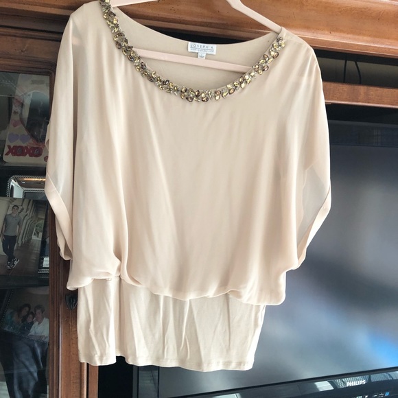 Joseph Tops - Color cream, size L , good condition